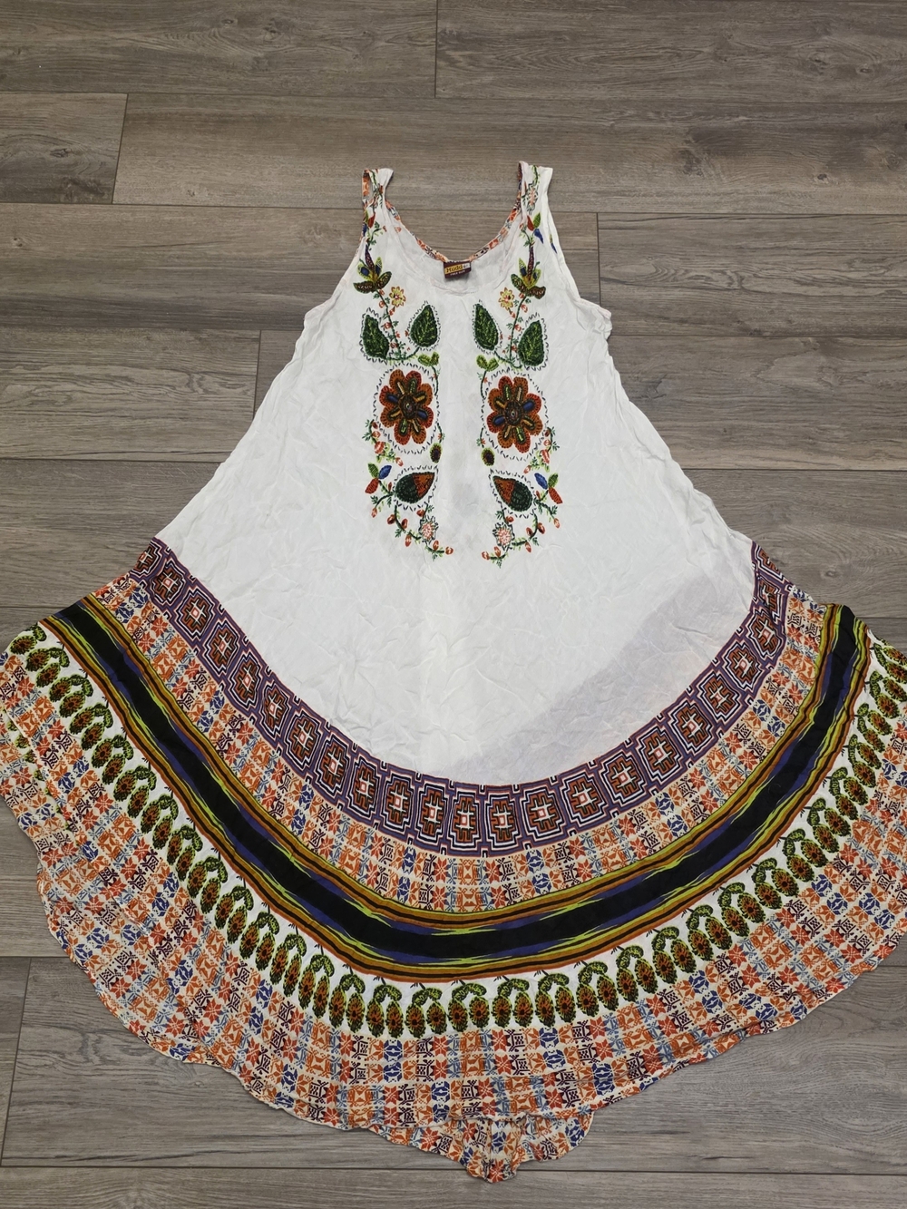 Mudd Y2K Festival Floral Embroidered Sleeveless Babydoll Top Tunic Free Size